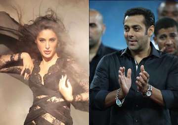 don t know why people hate nargis i found her outstanding salman khan