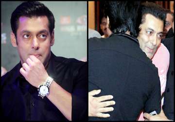 i was just being human says salman on hugging shah rukh view pics