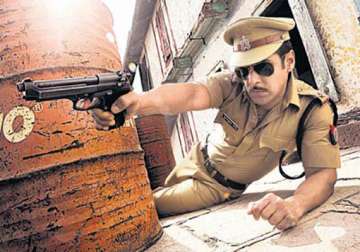 salman khan to play mumbai police commissioner in dabangg 3