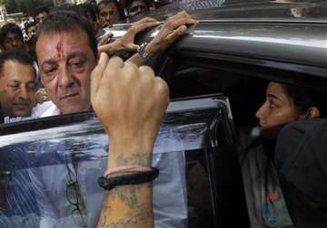 sanjay dutt had home made chicken biryani no decision yet on shifting to another jail