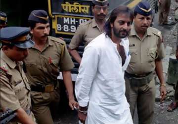 sanjay dutt is qaidi no. 16656 in yerwada jail