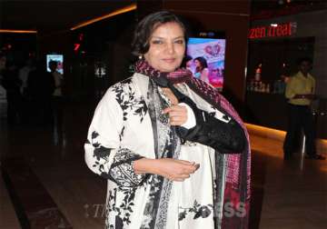 shabana azmi fractures wrist hand will be in cast for six weeks