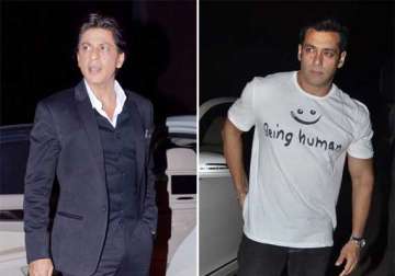 shah rukh salman spotted together at mehboob studio view pics