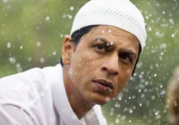 shah rukh explains why us immigration harasses him every time at airports