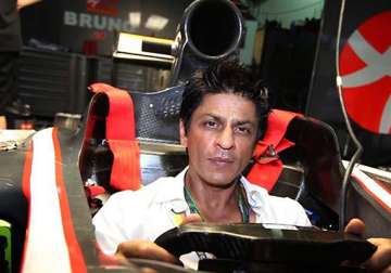 shah rukh to promote ra.one during formula one indian grand prix