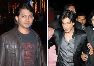 shah rukh s bodyguards beat up farah s husband shirish kunder