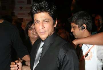 shah rukh s next a for apple b for ball