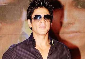 shahrukh not in favour of releasing films during ipl