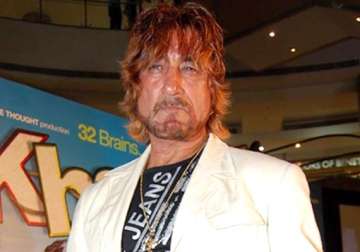 shakti kapoor thanks aashiqui 2 makers for casting daughter