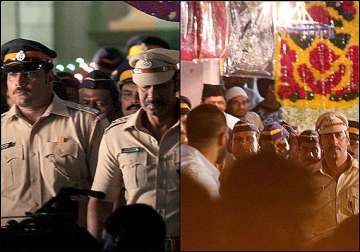 inside pictures from the sets of ajay devgn s singham 2 revealed see pics