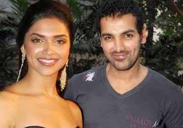 something is brewing between john deepika