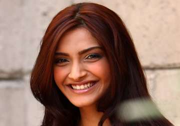 sonam a natural actress doesn t use glycerine to cry