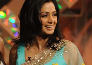 sridevi goes the plain jane way in english vinglish