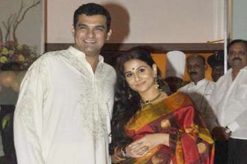 star studded party for newly weds vidya siddharth