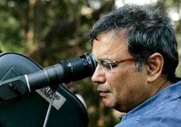 subhash ghai more comfortable with newcomers