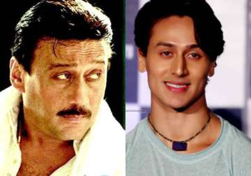 tiger shroff feels sorry for father jackie