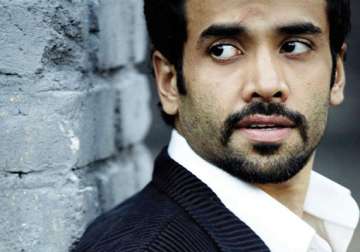 tusshar kapoor turns producer