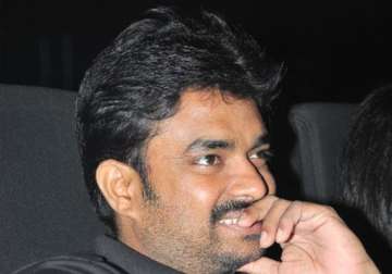 twaraa reminds director vijay of young sridevi