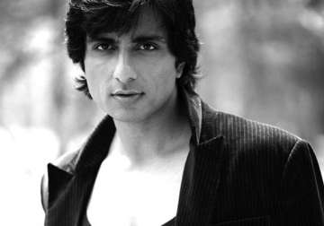 twin role for sonu sood in dabangg 2