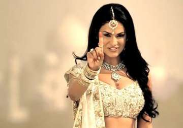 veena malik s swayamvar off