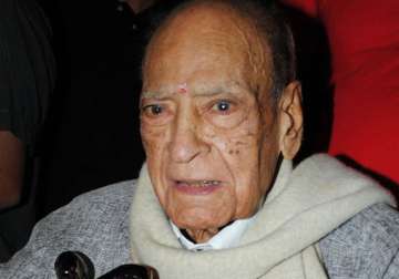 veteran actor a k hangal passes away