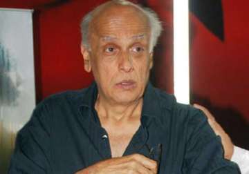 vishesh revisits arth with murder 3 mahesh bhatt