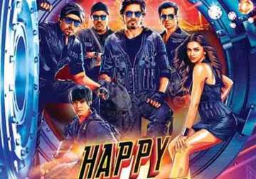 yash raj films to distribute shah rukh khan s happy new year see pics