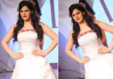 zarine khan ponders hollywood offer