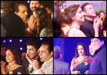 dharmendra esha got emotional at ahana deol s sangeet see inside pics