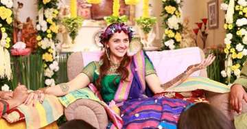 ahana deol wedding see inside pictures from mehendi ceremony