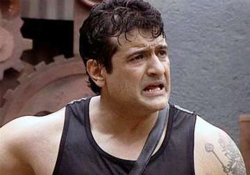 bigg boss 7 armaan kohli released on bail see pics