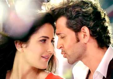 bang bang tumeri teaser out forget action see hrithik katrina s grooving romance watch video