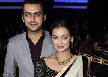 it s 18th october dia mirza sahil sangha share their wedding date on twitter