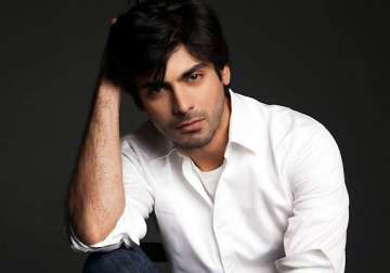 pakistan s fawad khan praises indian filmmaking