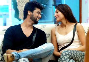 gauahar khan birthday special her best moments with beau kushal tandon view pics