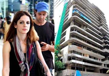 hrithik sussanne divorce what all is included in rs 400 cr alimony view pics