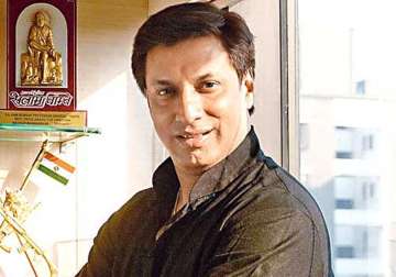 madhur bhandarkar to receive raj kapoor smriti awards