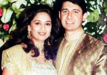happy wedding anniversary to madhuri dixit and shriram nene see rare pics