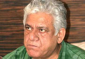 om puri quits smoking undergoes mouth surgery