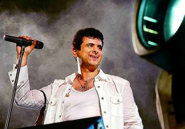 palash sen apologises for his sexist remarks at an iit fest