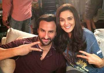 preity zinta shoots with saif for happy ending