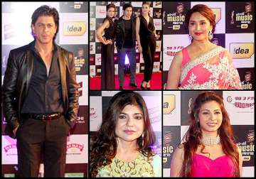 radio mirchi awards 2014 shah rukh madhuri and top singers grace the event see pics