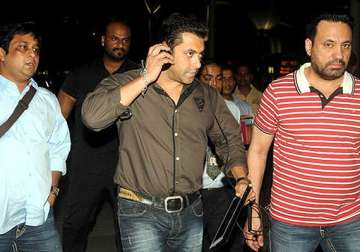 salman khan boycotted by lensmen will it affect kick s promotion see pics