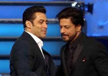 nation wants shah rukh khan salman khan to be friends back again