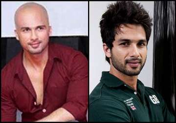 shahid kapoor goes bald for haider see pics