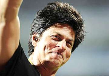 fifa world cup 2014 know how shah rukh khan prepares for the sport see pics