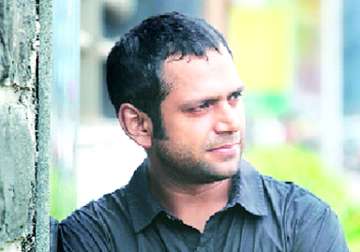 sharib hashmi sold home wife s jewellery to pursue acting