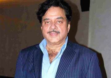 iifa 2014 shatrughan sinha to get special award