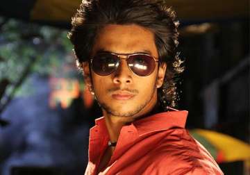 i like to challenge myself with roles tamil actor irfan