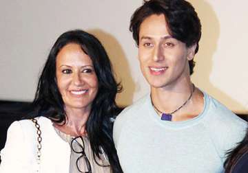 tiger shroff s mother comes for son s defense slams twitteratis
